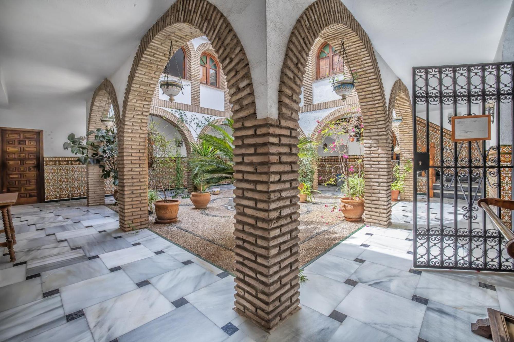 Casa Con Patio Maria Auxiliadora Apartment Cordoba Luaran gambar